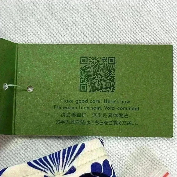 Kate Spade NWT Bikini Set Blueberry Colored Shells on a White Background Size M - Picture 10 of 15